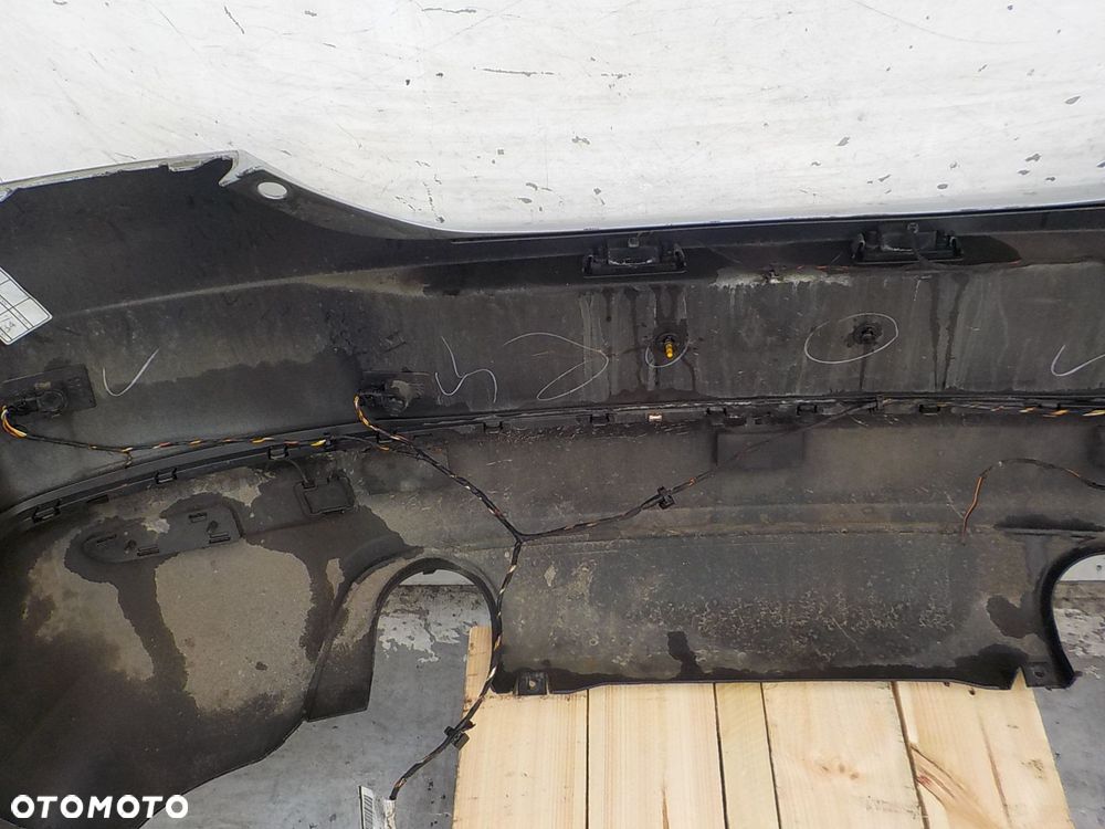 107 VOLVO C30 ZDERZAK TYŁ TYLNY - 5