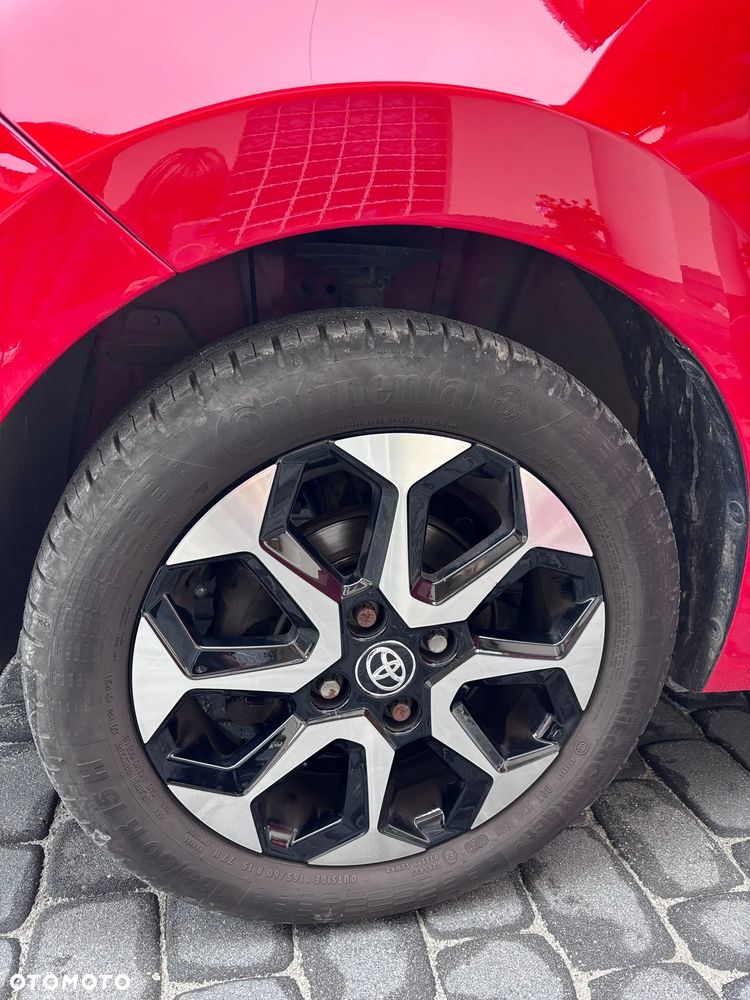 Toyota Aygo x-play - 15