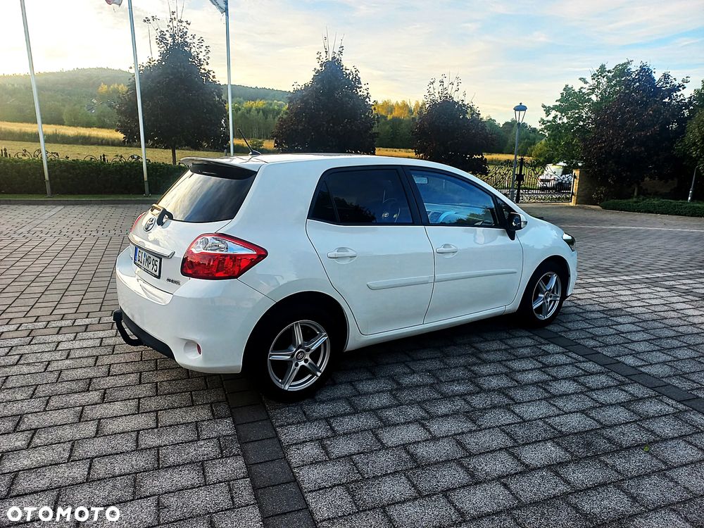 Toyota Auris 1.6 Dynamic - 12