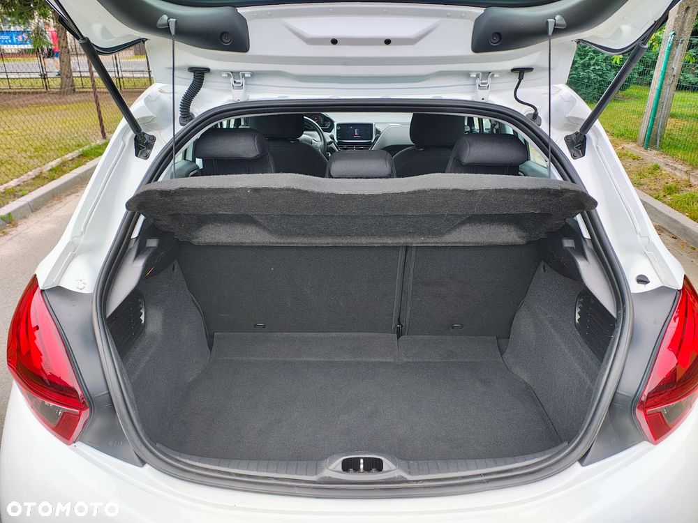 Peugeot 208 1.6 BlueHDi Active S&S - 8