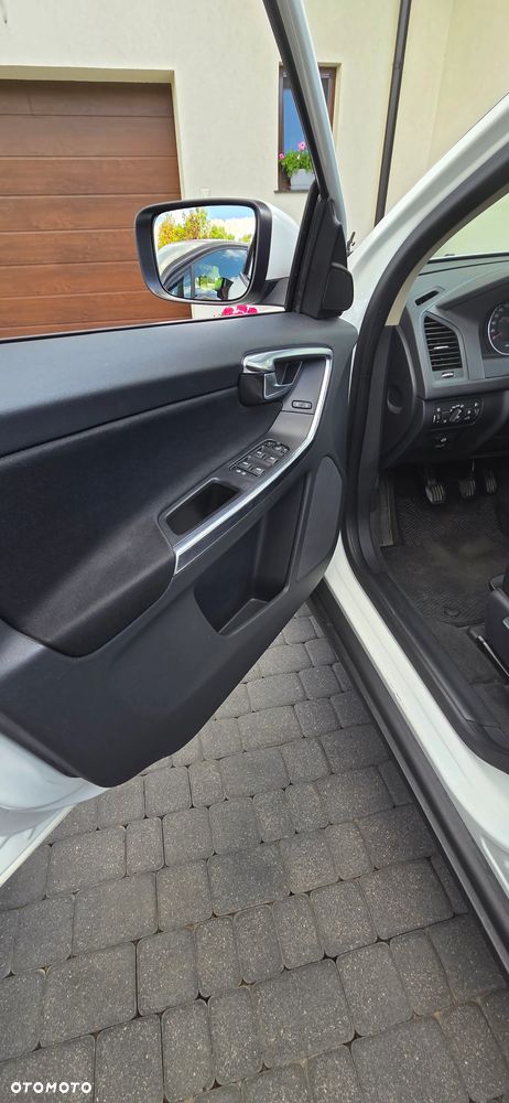 Volvo XC 60 D3 Momentum - 20