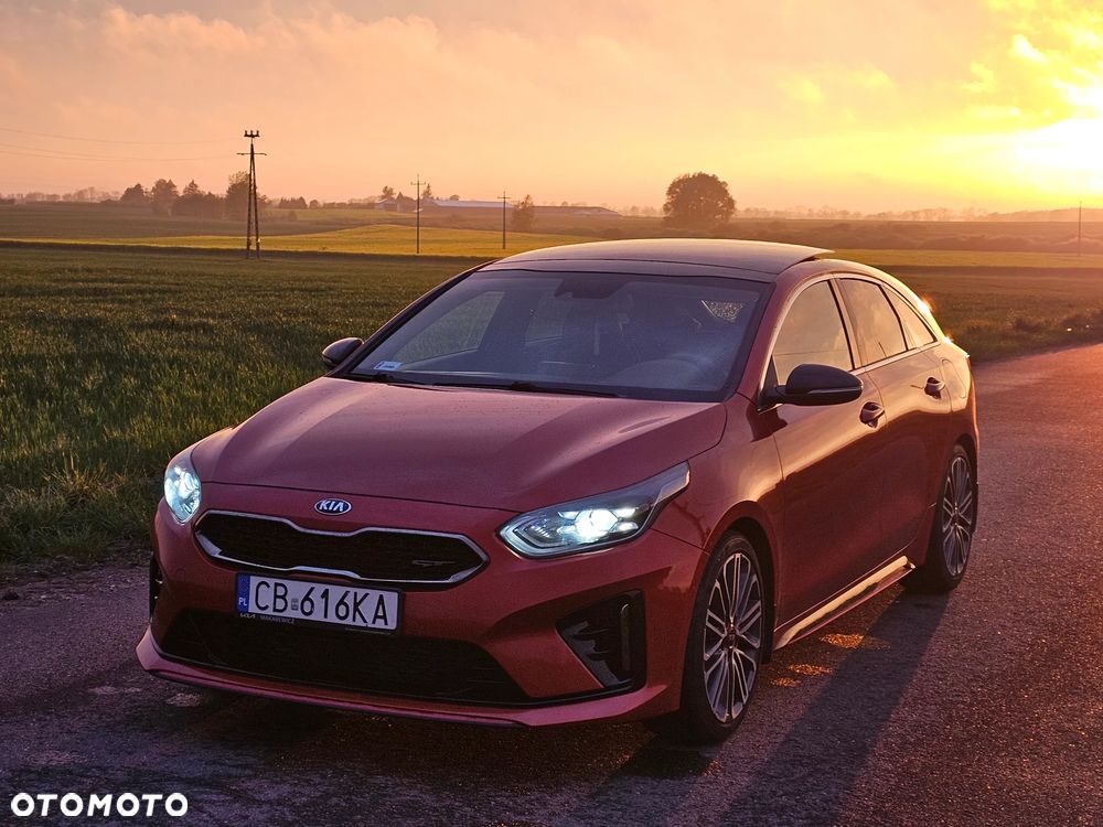 Kia ProCeed 1.6 T-GDI DCT7 OPF GT - 17