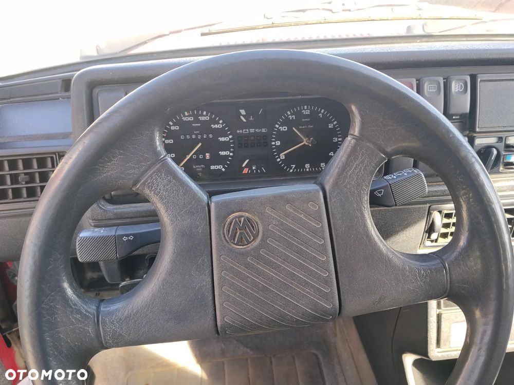 Volkswagen Golf - 15