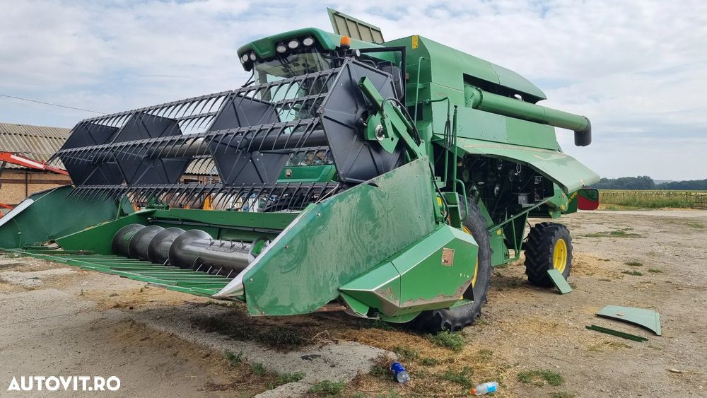 John Deere W440 - 15