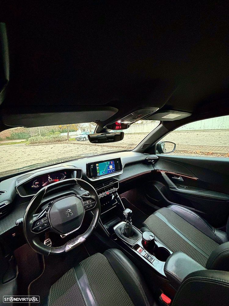 Peugeot 2008 1.2 PureTech GT - 5