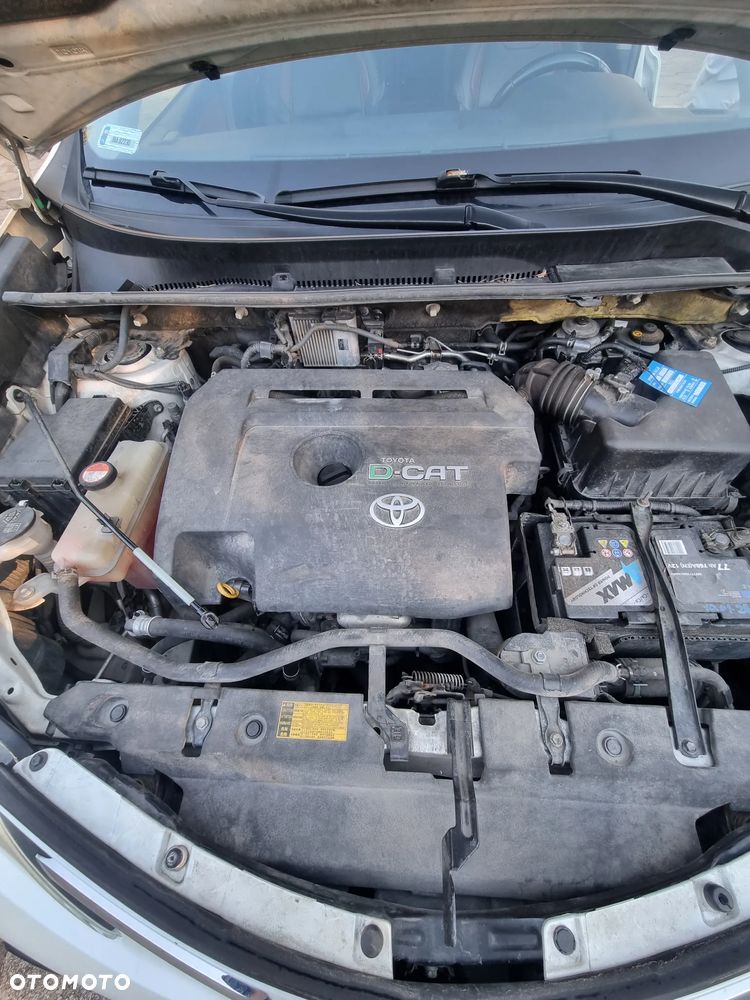 Toyota RAV4 2.2 D-CAT Premium - 15