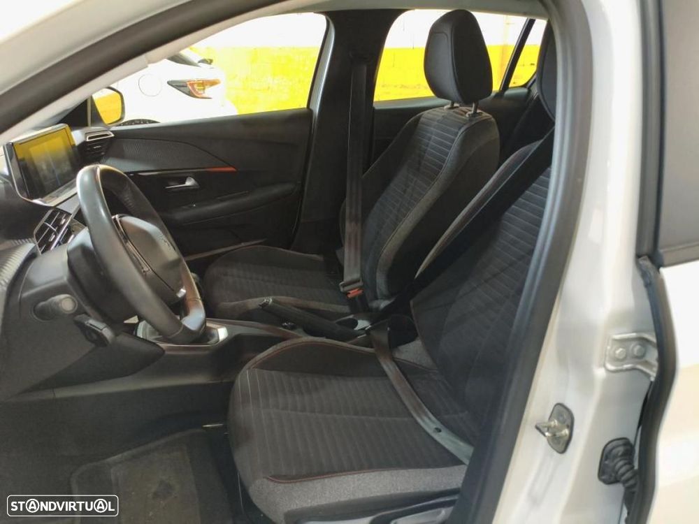Peugeot 208 1.2 PureTech Active - 4