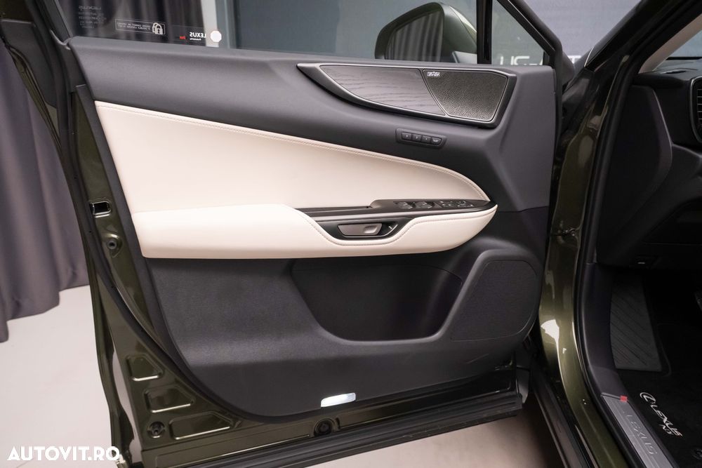 Lexus Seria NX 450h+ E-FOUR Luxury Line - 6