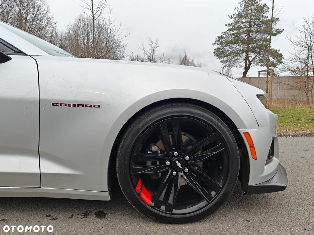 Chevrolet Camaro - 20