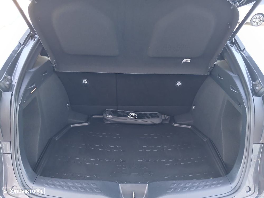 Toyota C-HR - 5