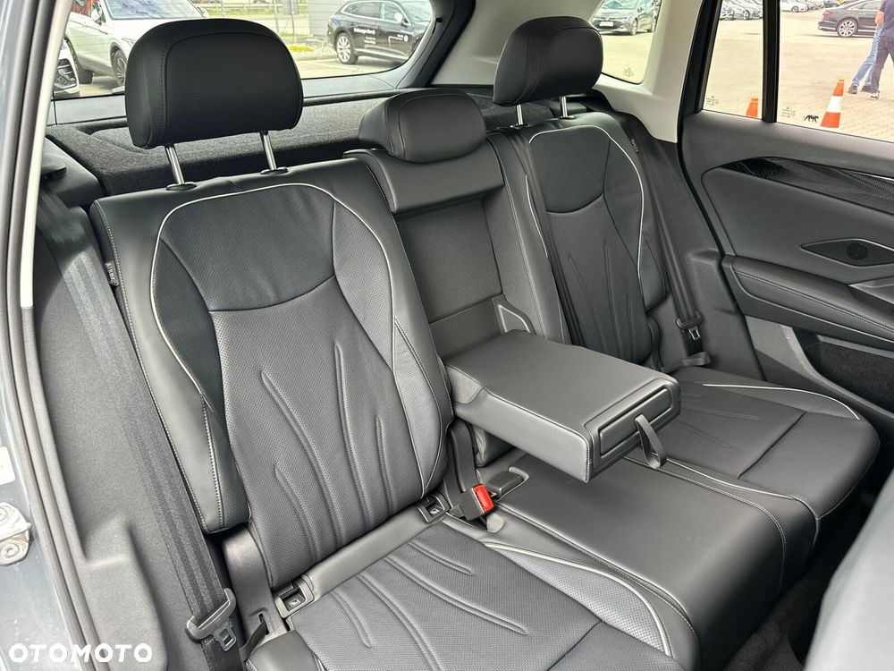 Volkswagen Tiguan - 18
