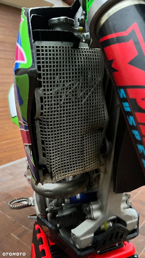 Kawasaki KX - 6