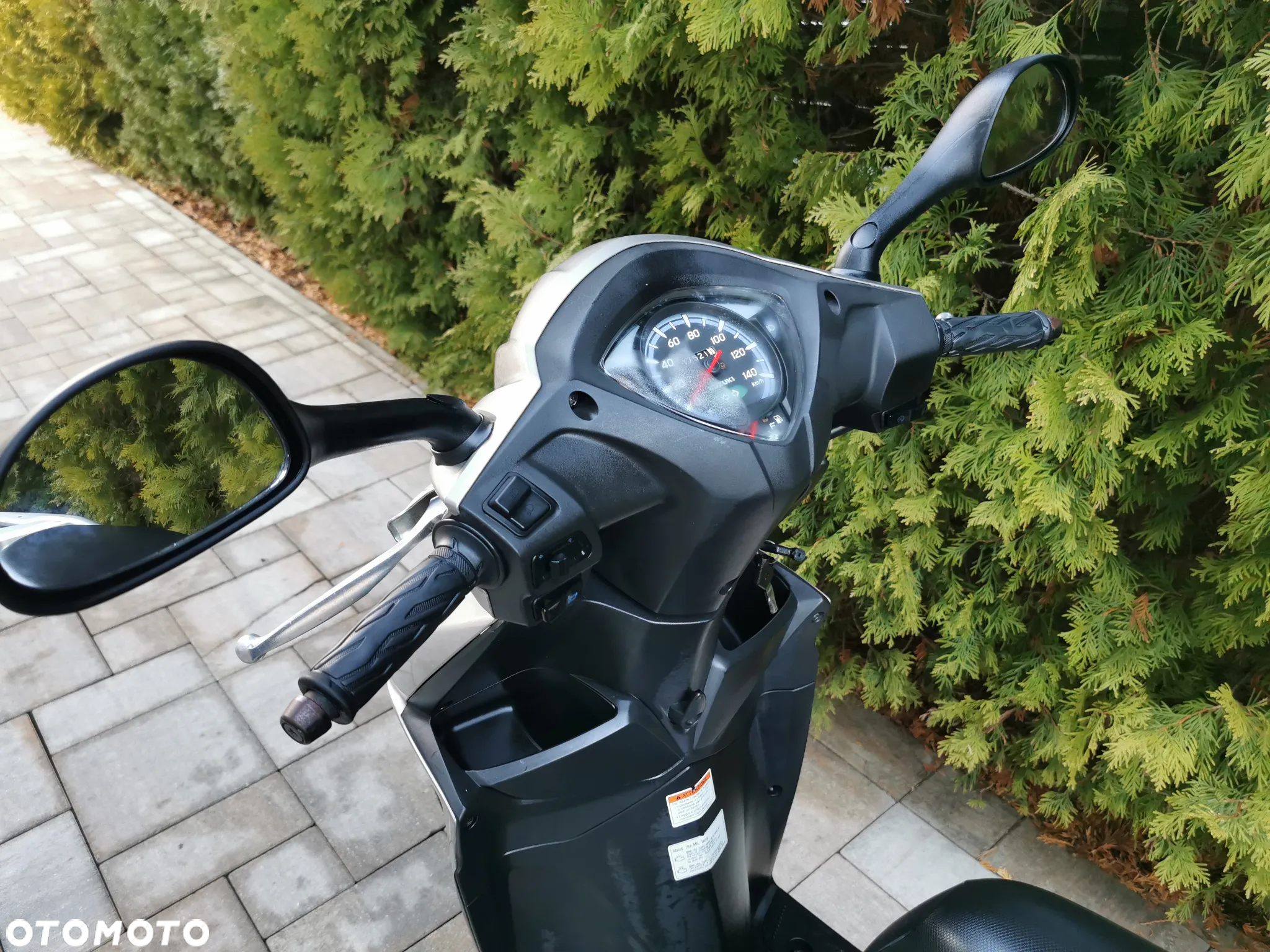 Suzuki Address - 11