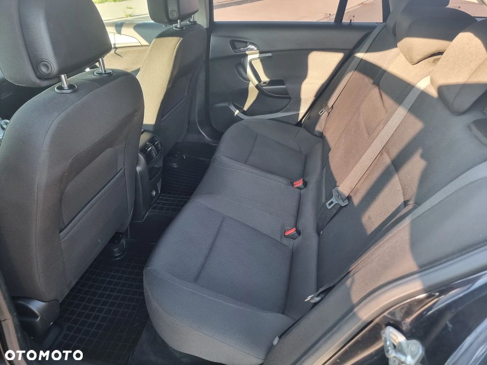 Opel Insignia - 7