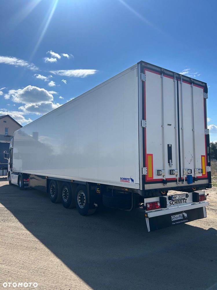 Schmitz Cargobull - 3