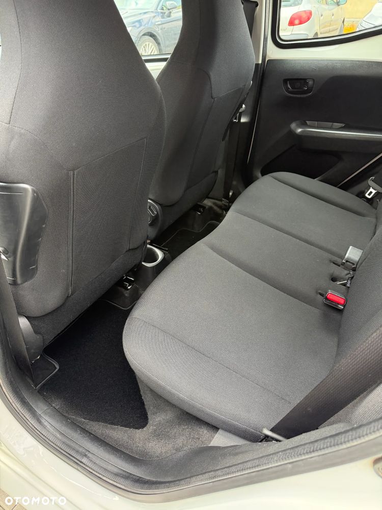 Toyota Aygo - 16