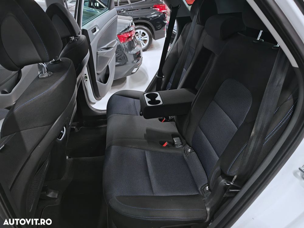 Hyundai Tucson blue 1.7 CRDi 2WD DCT Classic - 27