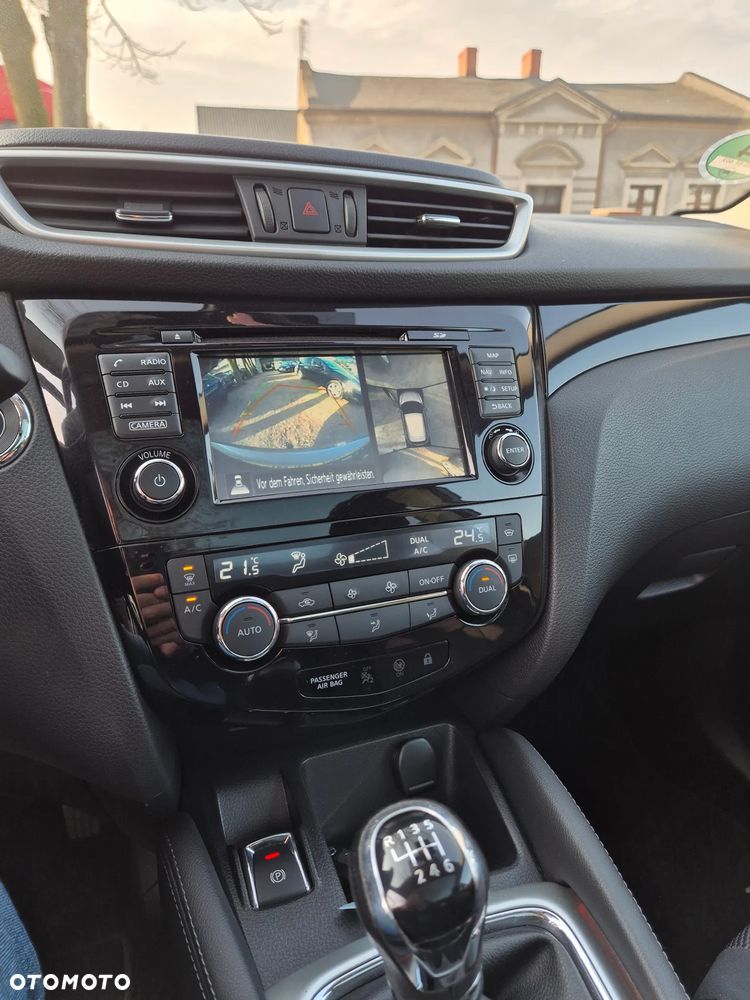 Nissan Qashqai 1.2 DIG-T Tekna - 23