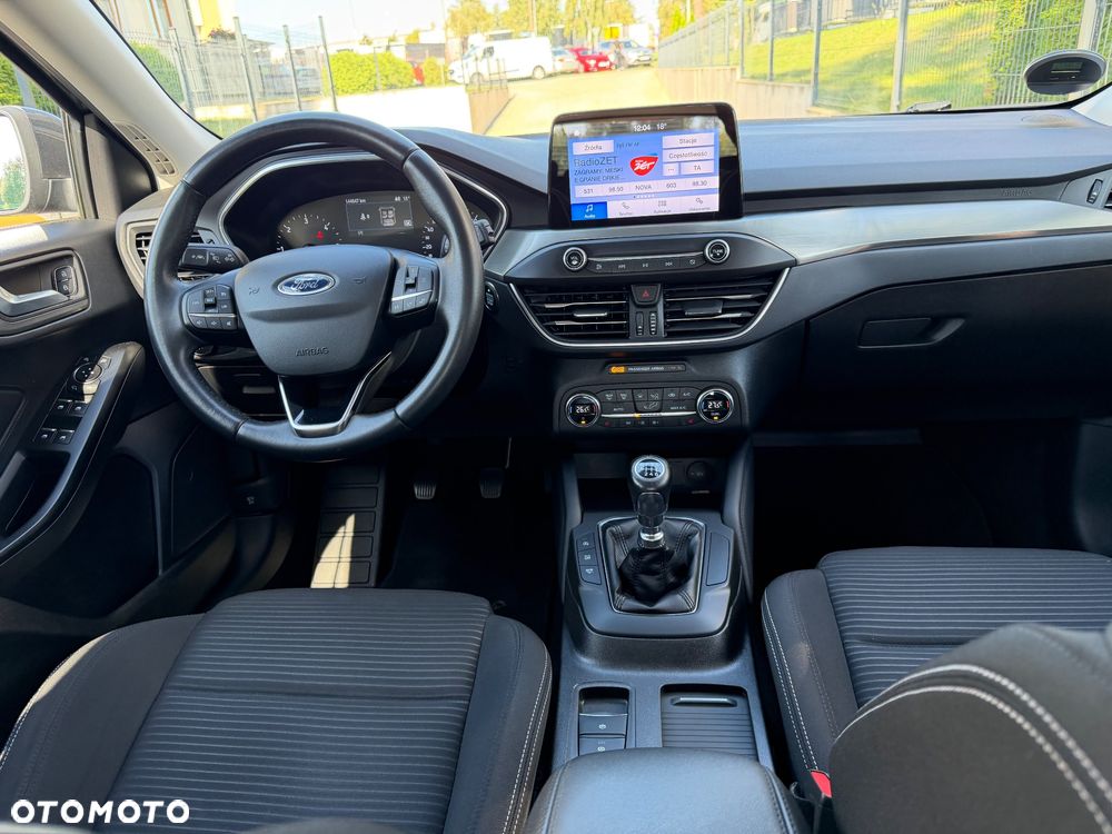 Ford Focus - 17