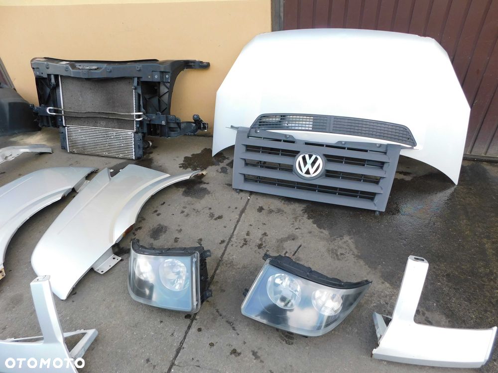 VW Crafter 2.5 przód kompletny maska chłodnice zderzak lampy błotniki - 6