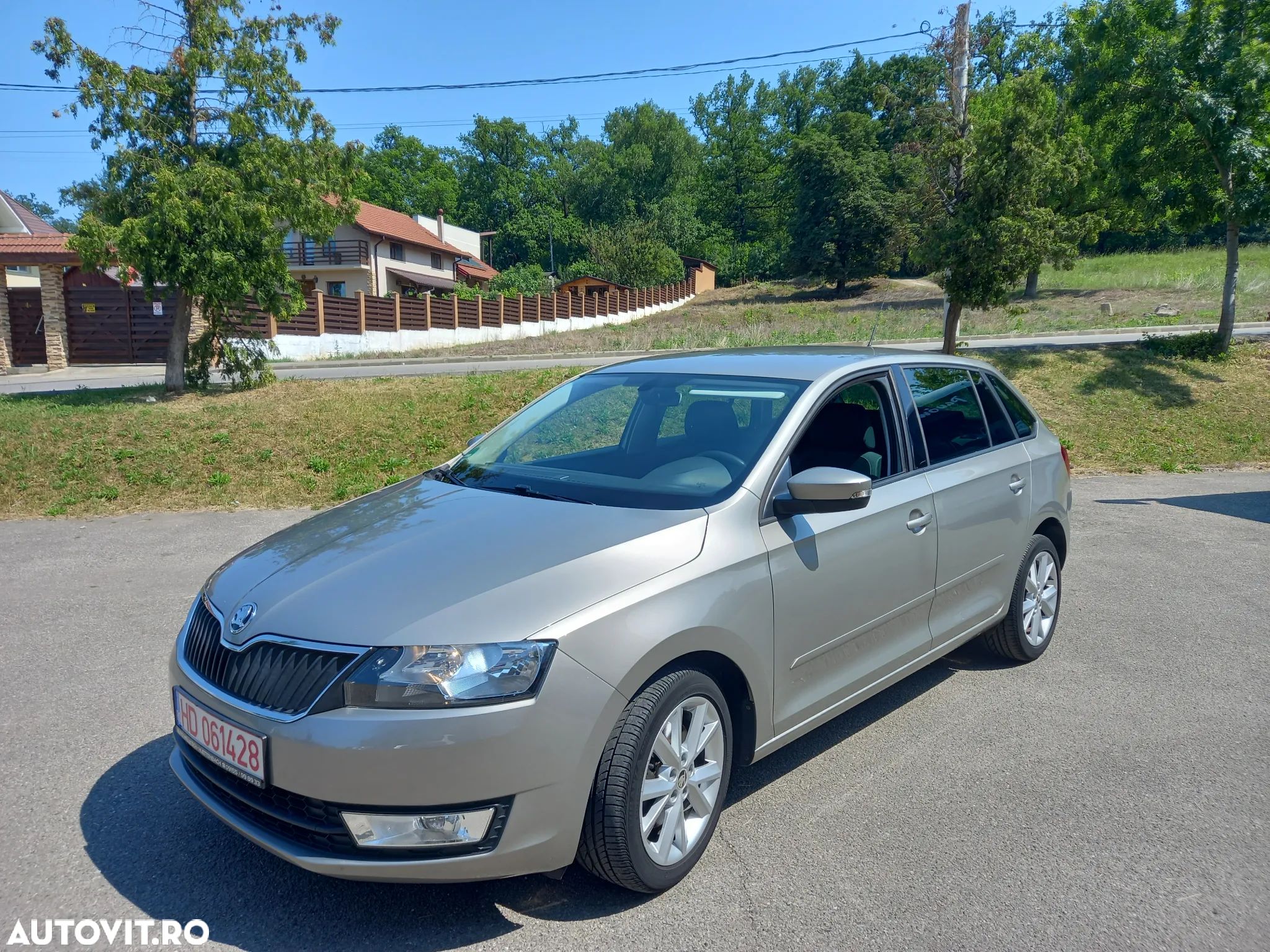 Skoda RAPID 1.2 TSI (Green tec) Joy - 1