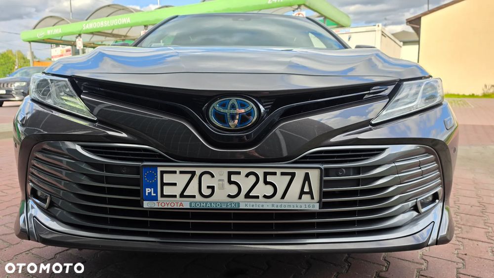 Toyota Camry 2.5 Hybrid Executive CVT - 6