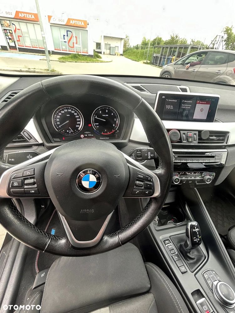 BMW X1 xDrive20d - 11