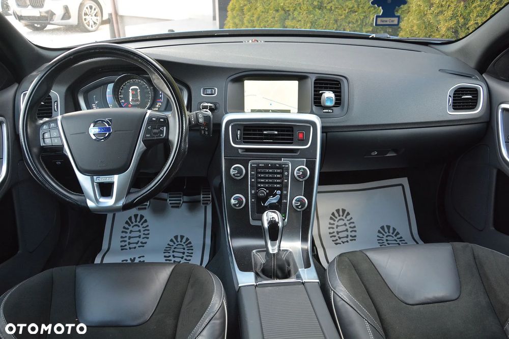 Volvo V60 - 16