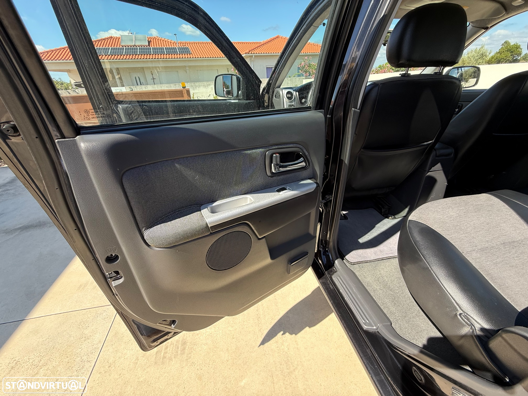Isuzu D-Max 2.5 DTi CD 4WD LS - 22