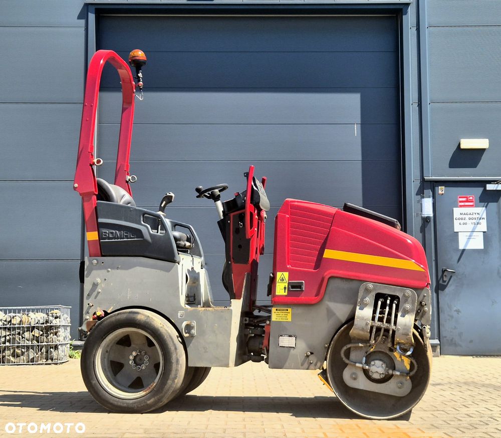 Bomag BW 100 ACM-5 - 4
