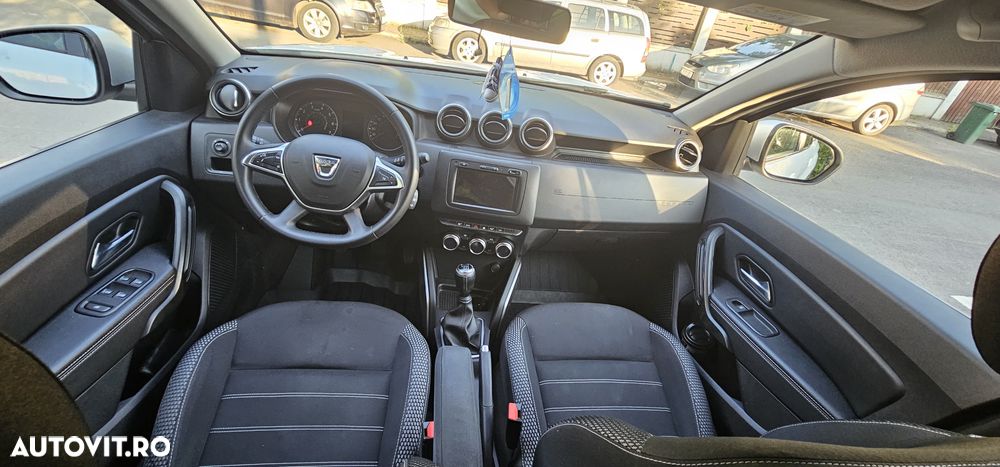 Dacia Duster TCe 150 GPF Prestige jante 17" - 8
