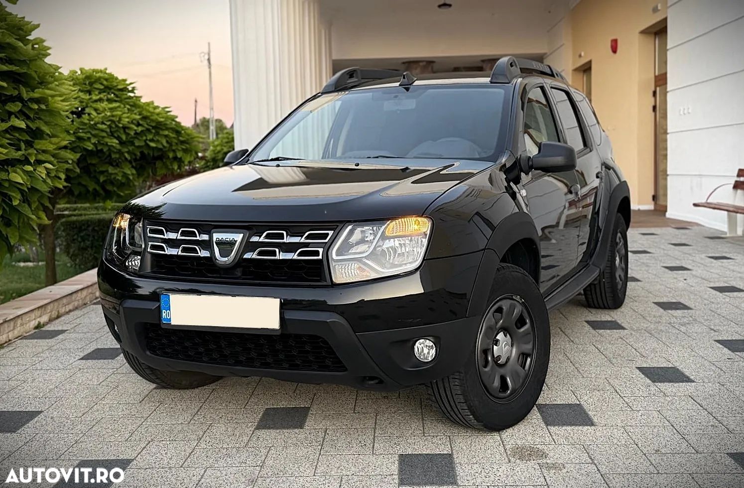 Dacia Duster 1.5 dCi 4x4 Laureate - 1