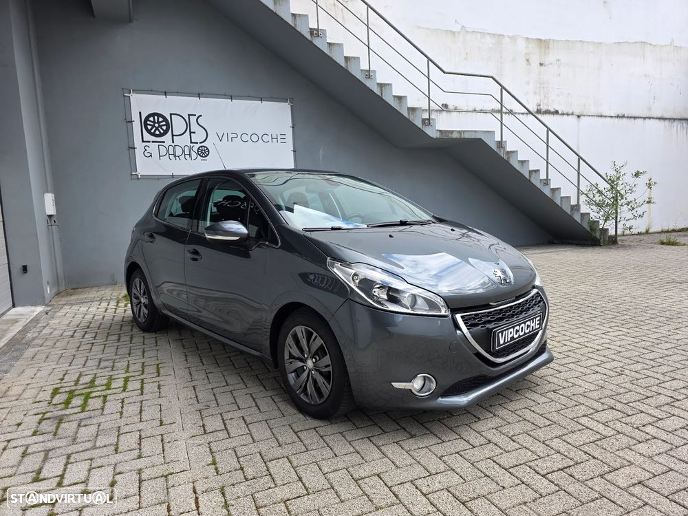 Peugeot 208 1.6 e-HDi Allure - 24