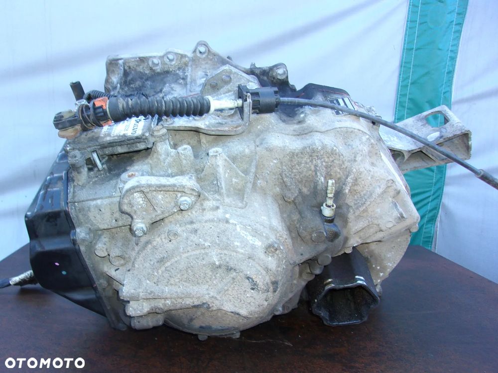 Volvo XC70 I V70 automatyczna skrzynia biegów 2.4 D5 TF-80SC 30735345 - 3