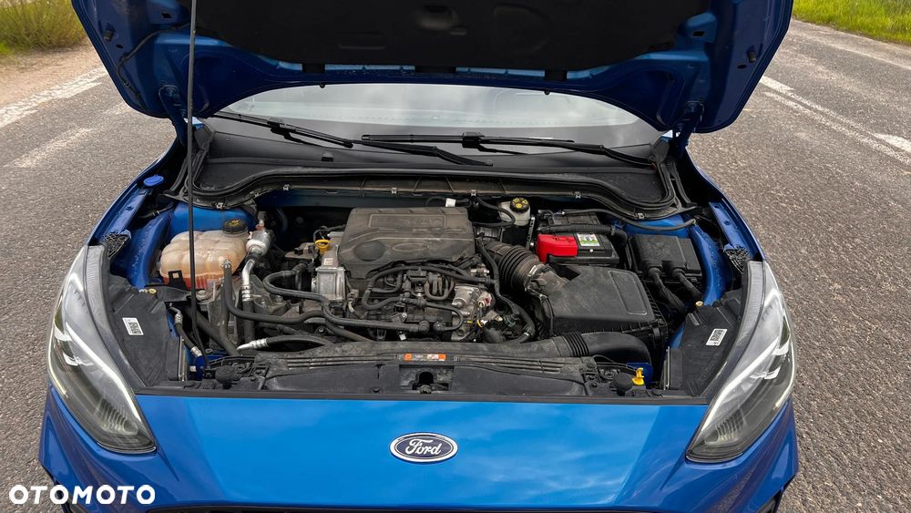 Ford Focus 1.0 EcoBoost mHEV ST-Line - 22