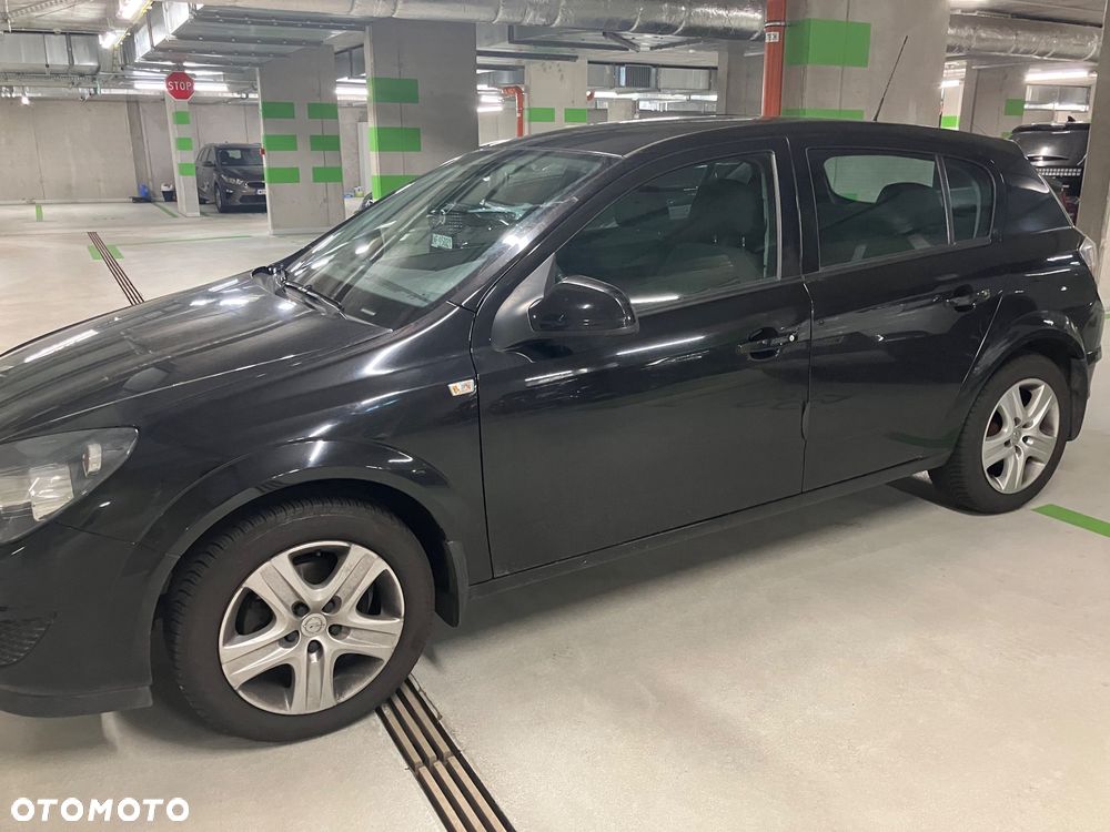 Opel Astra 1.4 - 8