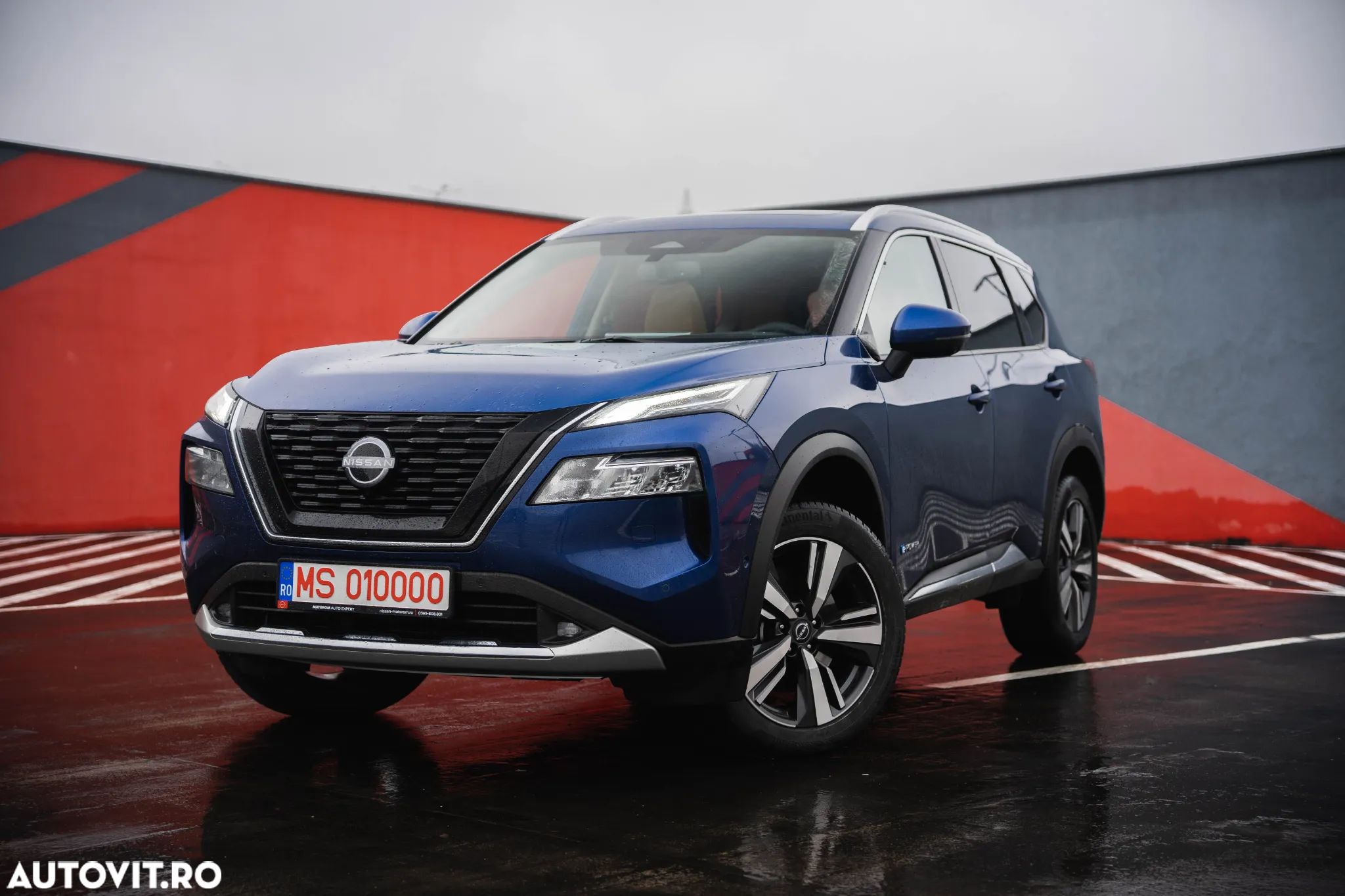 Nissan X-Trail - 1