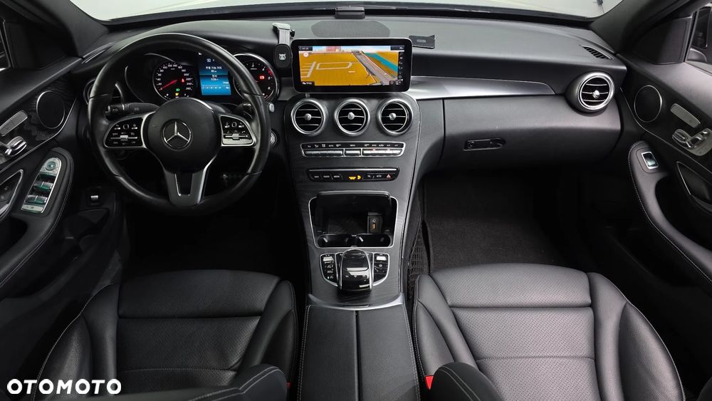 Mercedes-Benz Klasa C 220 d 9G-TRONIC AMG Line - 9