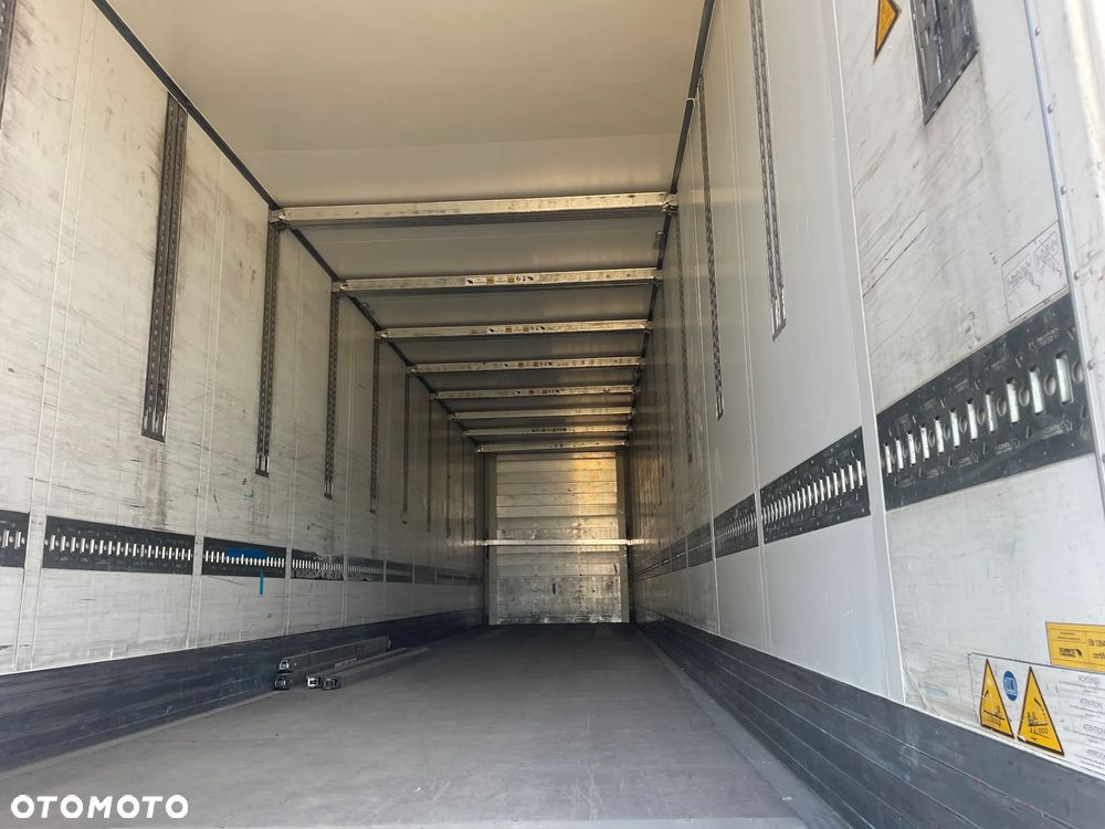 Schmitz Cargobull SCB3B - 3