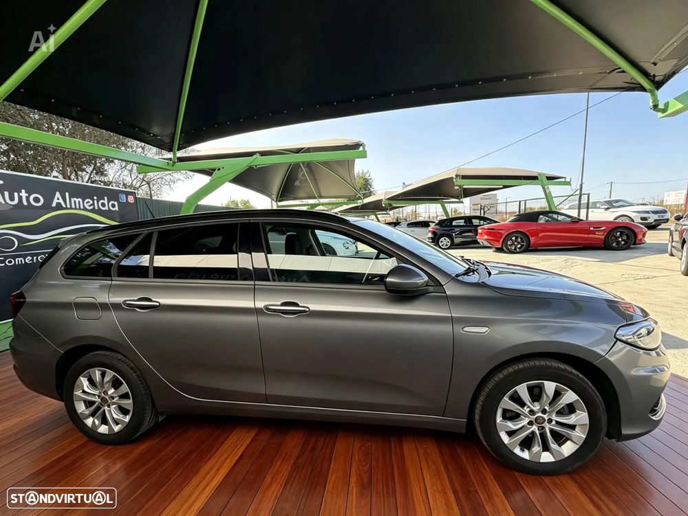 Fiat Tipo Station Wagon 1.3 M-Jet Lounge Tech - 6