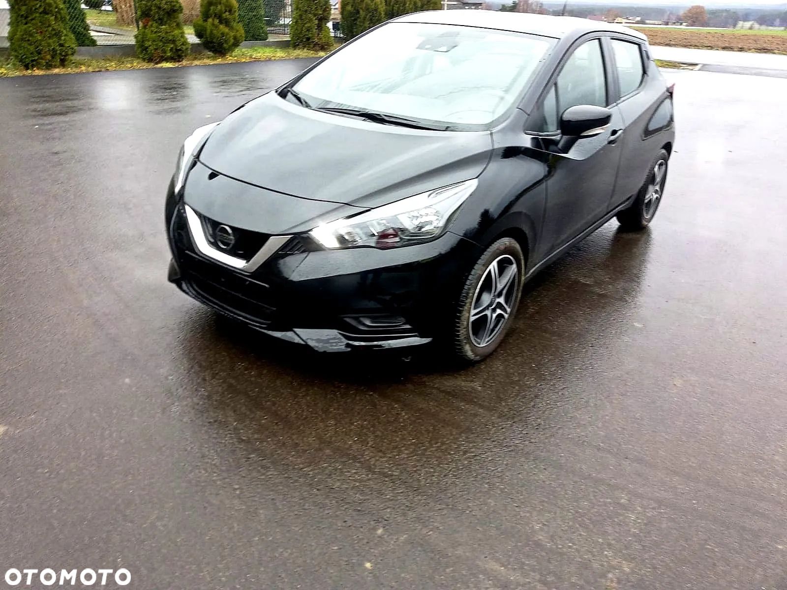 Nissan Micra - 1