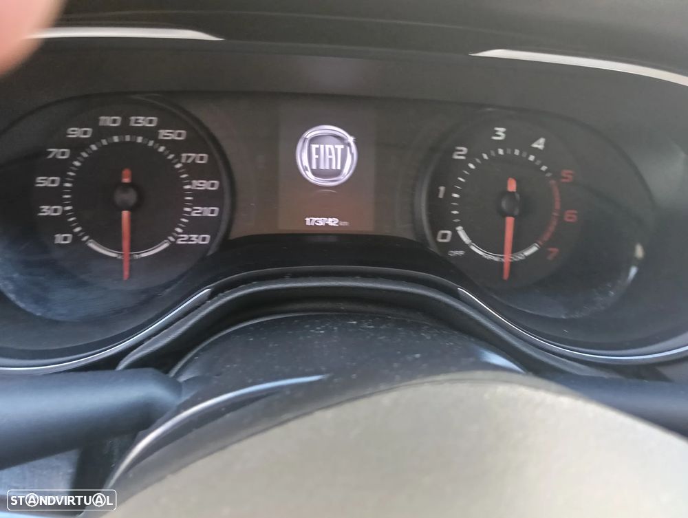 Fiat Tipo Station Wagon 1.3 M-Jet Lounge Tech J17 - 14