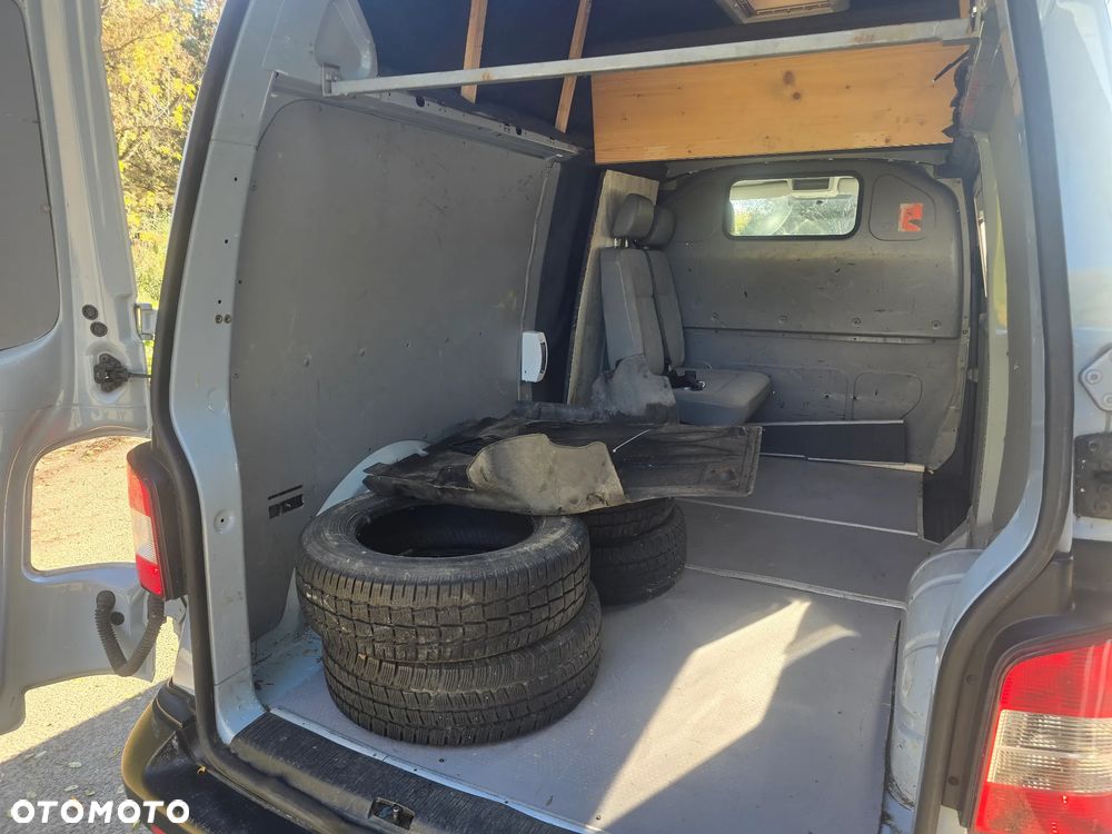 Volkswagen Transporter - 19