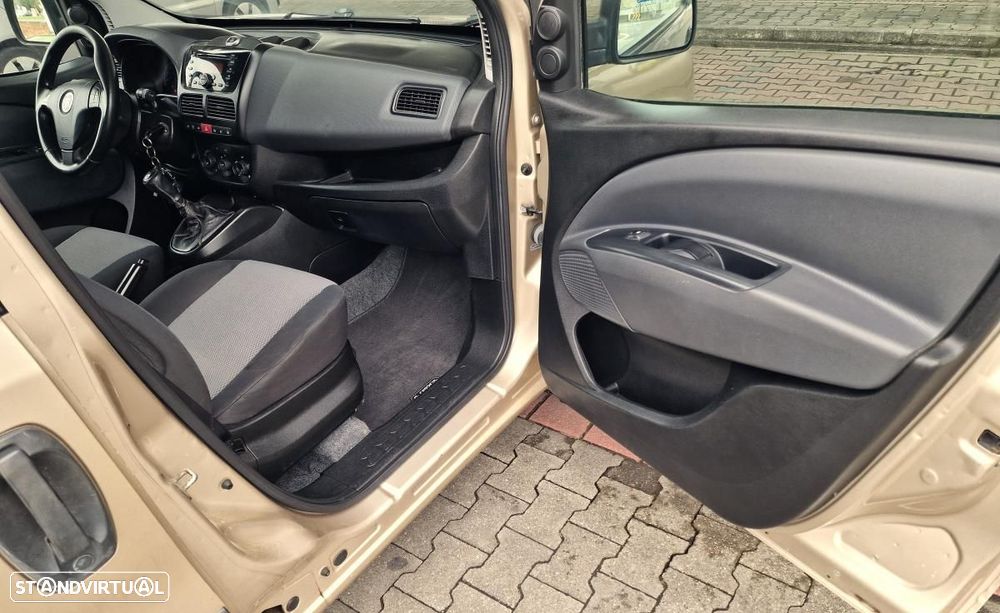 Fiat Doblo 1.3 M-Jet 7L Start&Stop - 15