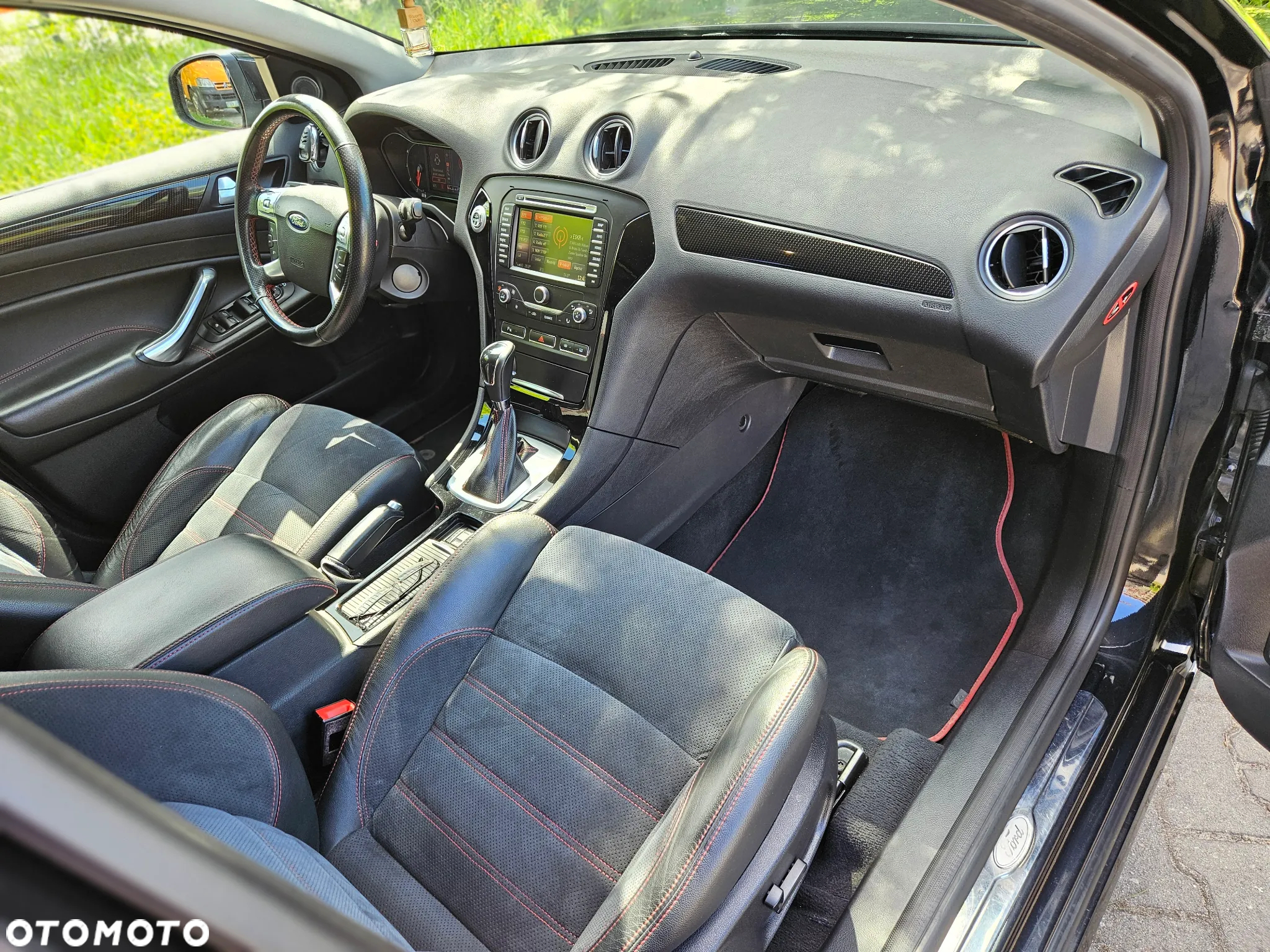 Ford Mondeo Turnier 2.0 TDCi Titanium X - 13