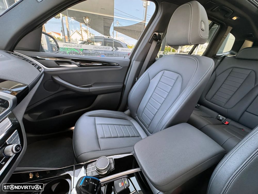 BMW iX3 Inspiring - 15