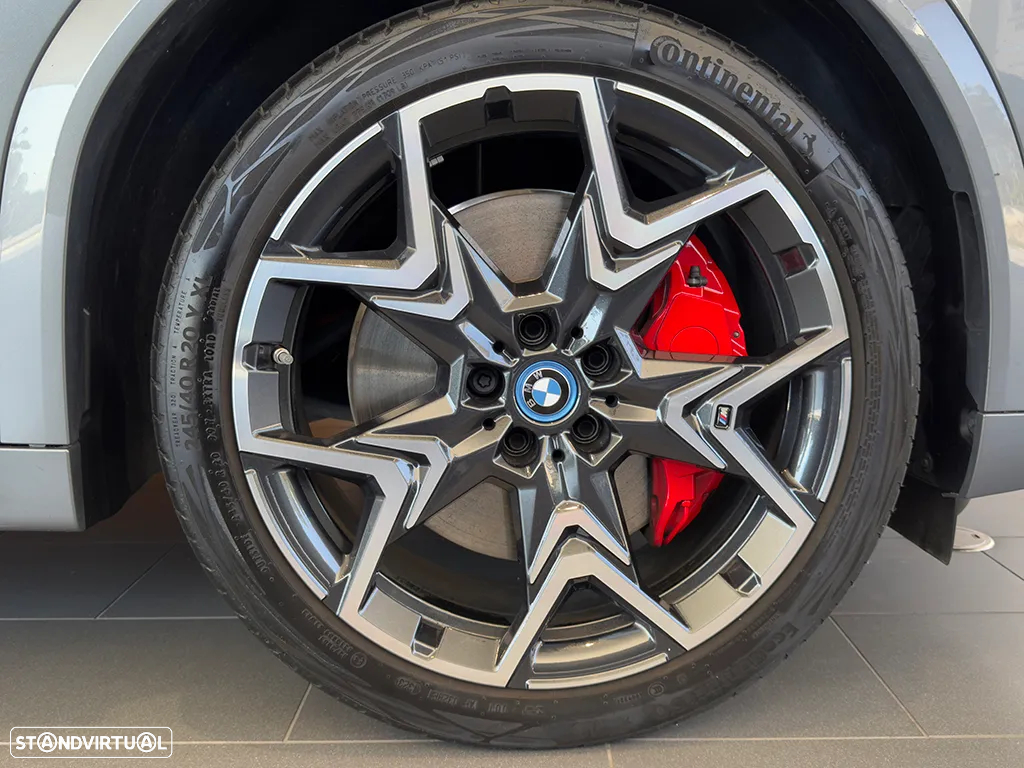 BMW iX2 xDrive30 Pack Desportivo M - 13