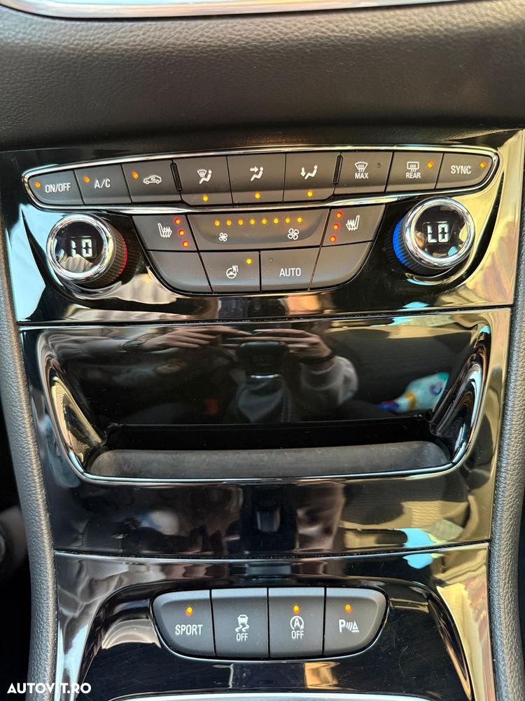 Opel Astra 1.6 D (CDTI) Start/Stop Business - 20