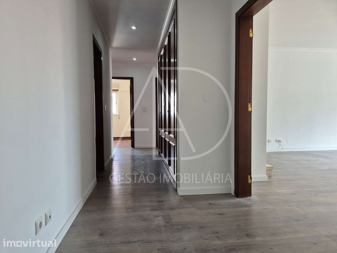 Apartamento T3 para arrendamento , muito bem localizado, no Barreiro. - Grande imagem: 2/21