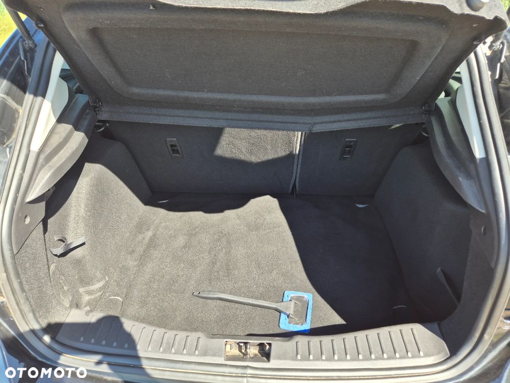 Ford Focus 1.0 EcoBoost Titanium - 13
